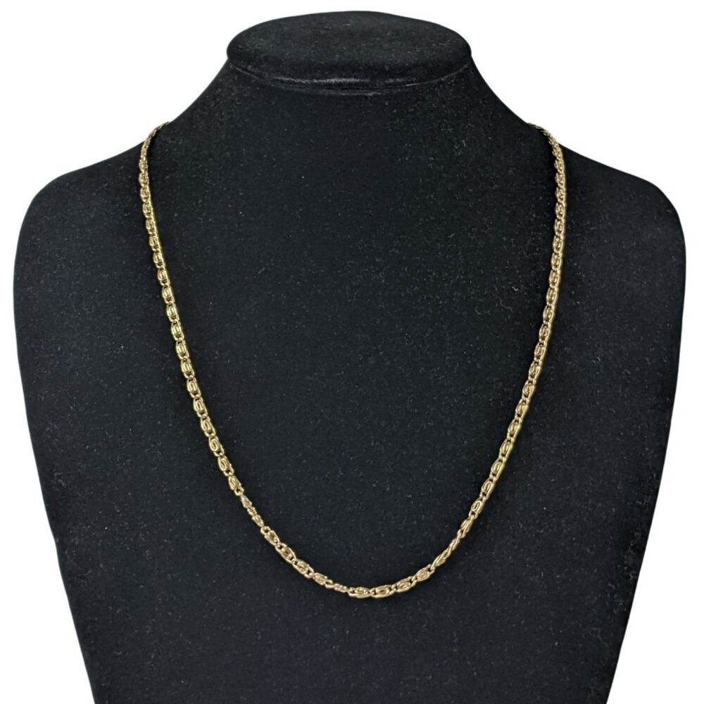 Vintage Gold-Tone Spiral Link Chain Necklace With Clasp A152